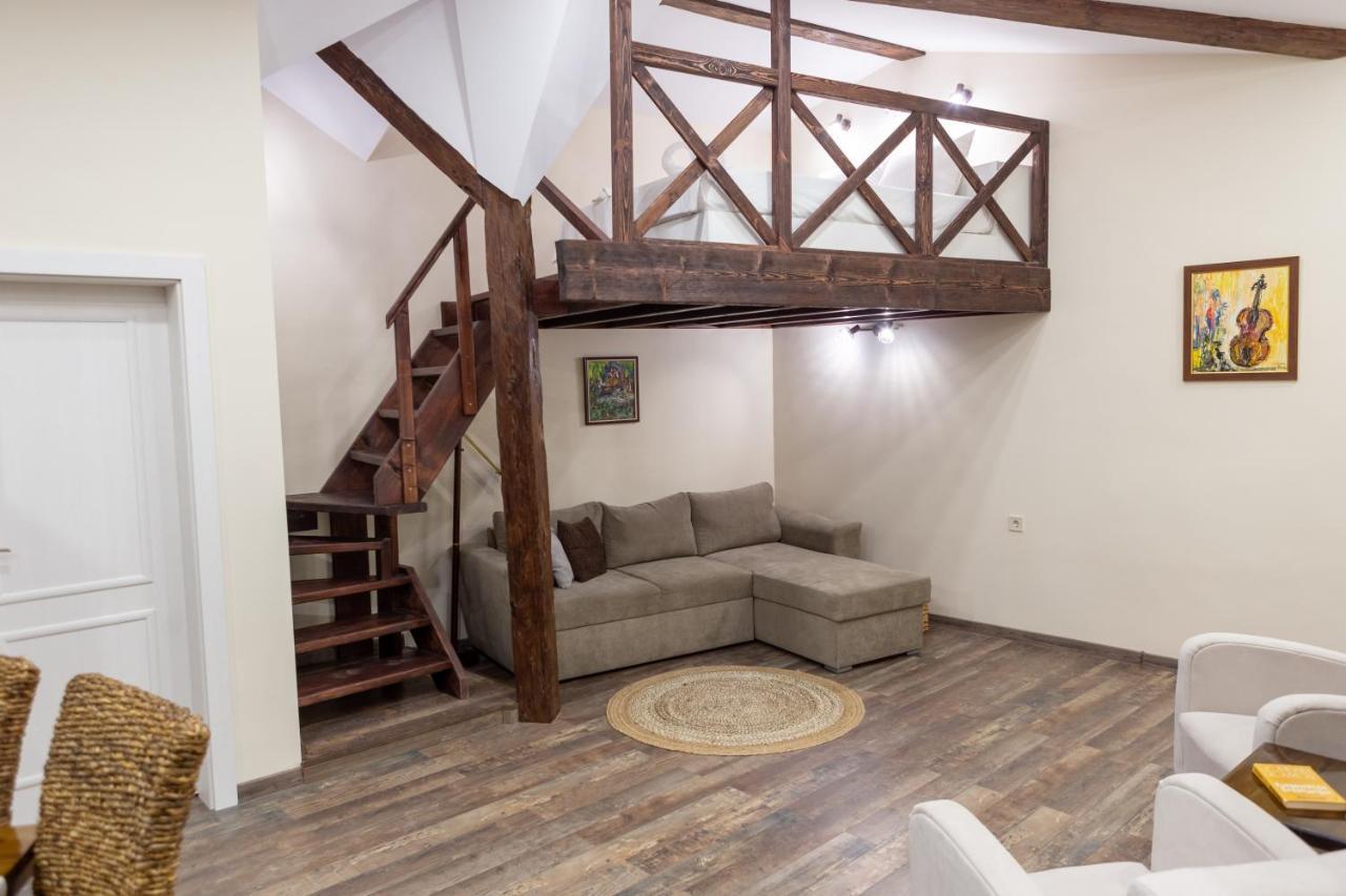 Central Loft พลอฟดิฟ ภายนอก รูปภาพ